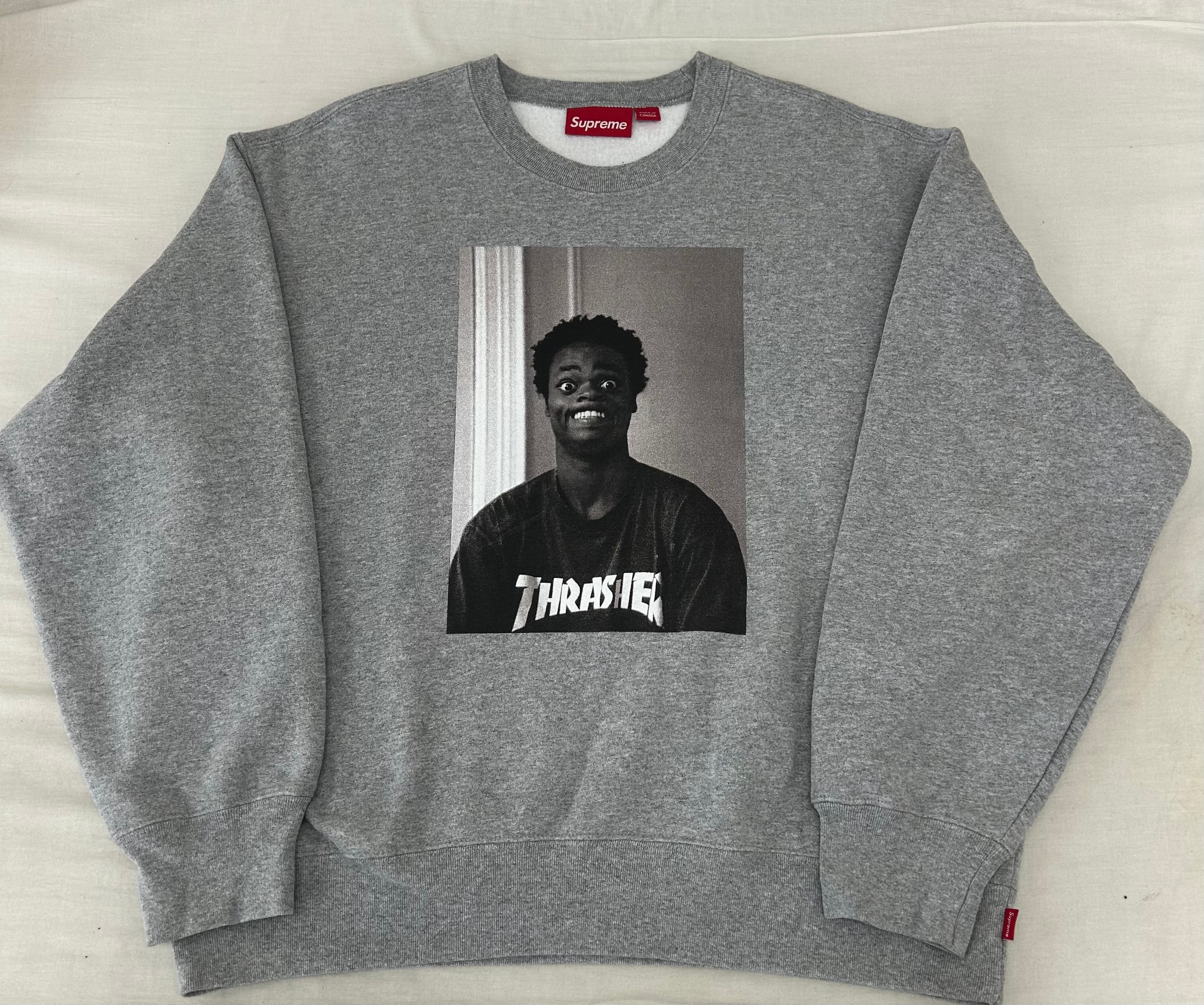 Supreme x Thrasher Crewneck "Heather Grey"