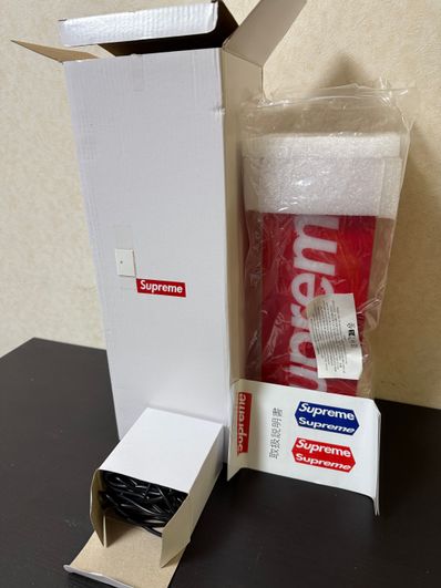 Supreme Box Logo Lamp Supreme Box Logo Lamp