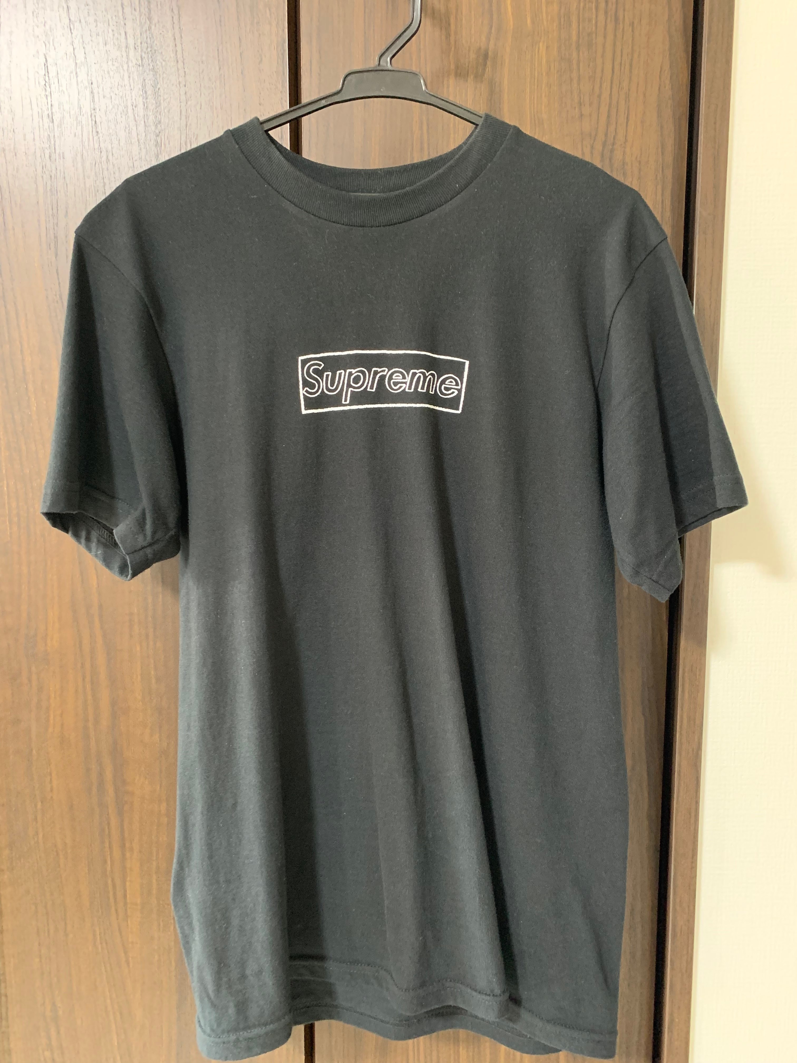 Supreme KAWS Chalk Logo Tee "Black"