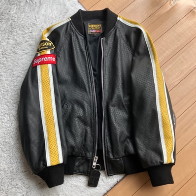 Supreme / Vanson Leathers® Perforated Bomber Jacket "Black"