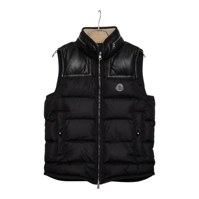モンクレール ミレー MILLAIS ダウンベスト サイズ1 C20914337585 ブラック ナイロン レザー ダウン/フェザー メンズ MONCLER 【中古】