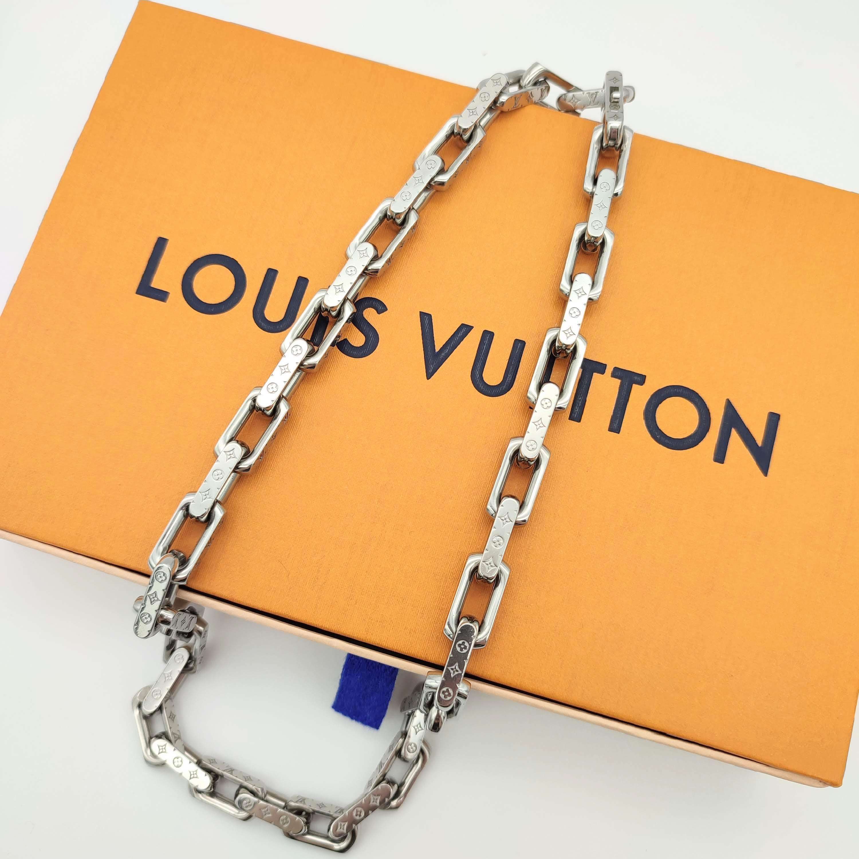 Louis Vuitton Monogram Chain Necklace "Silver"
