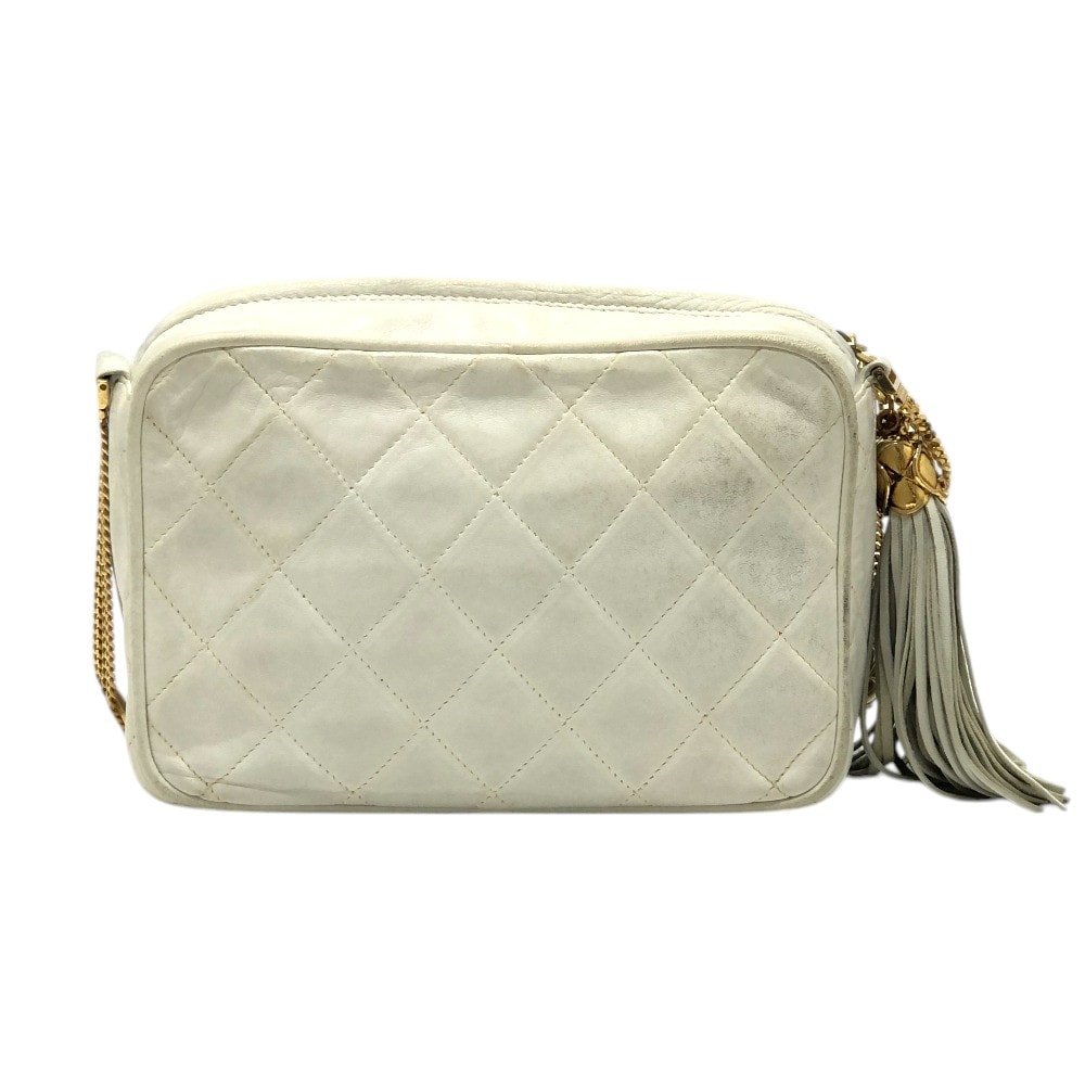 シャネル CHANEL ココマーク マトラッセ カバン フリンジ ポシェット チェーン 肩掛け 斜め掛け ショルダーバッグ ラムスキン ホワイト