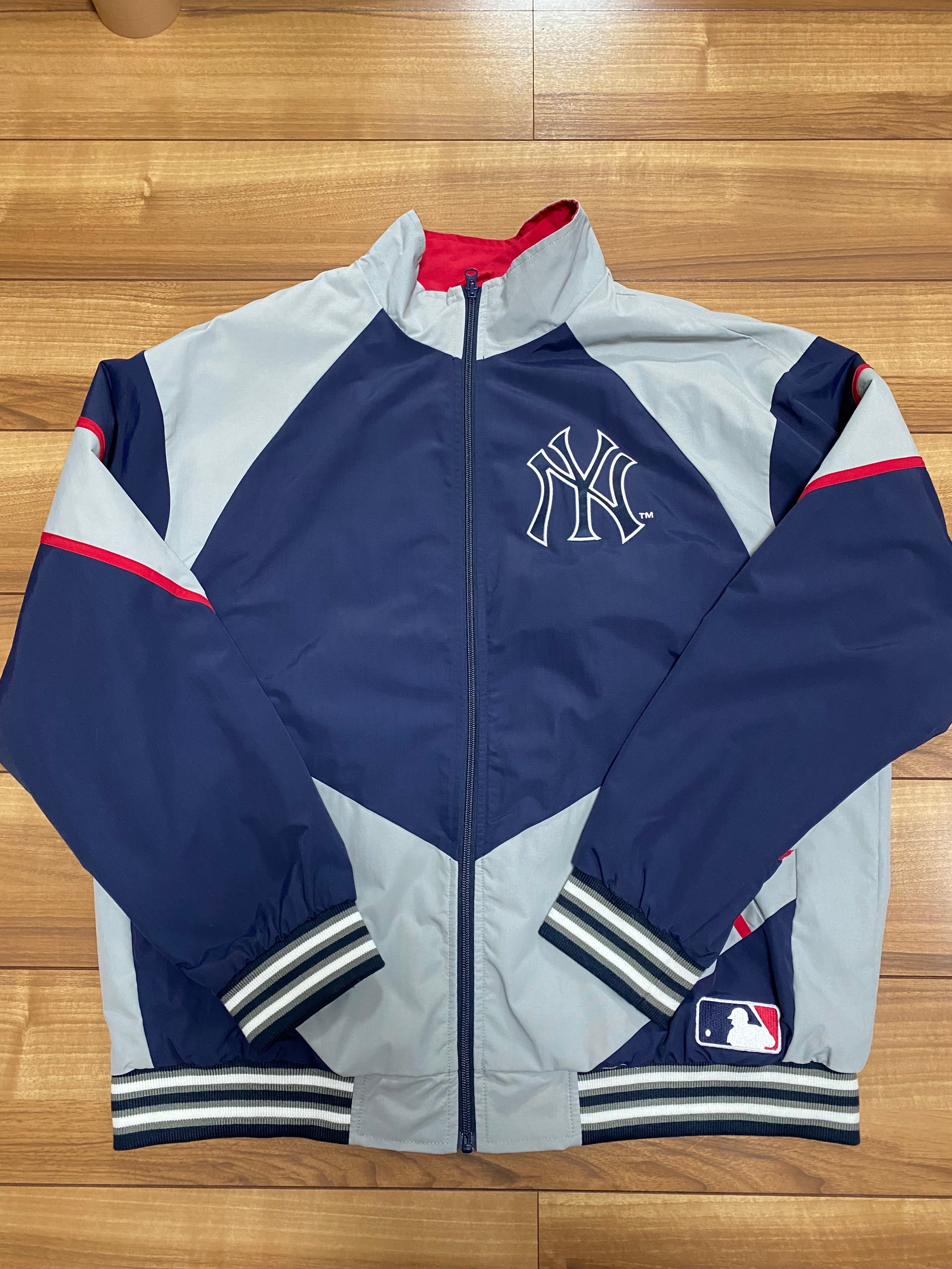 Supreme New York YankeesTM Track Jacket "Navy"