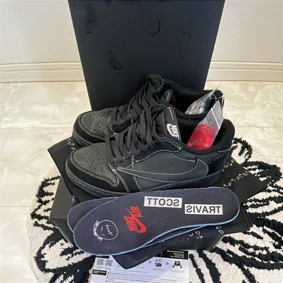 Travis Scott × Nike Air Jordan 1 Low OG SP "Black Phantom"