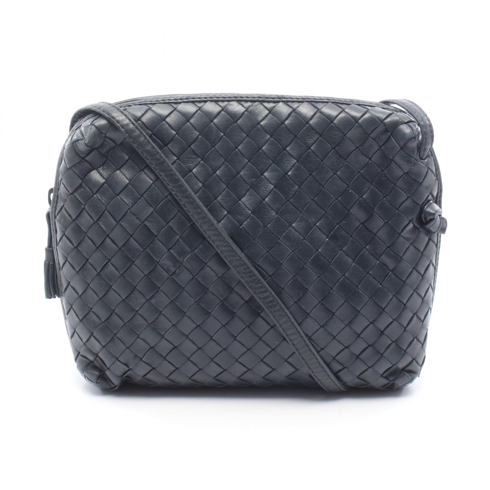 ボッテガヴェネタ BOTTEGA VENETA イントレチャート ショルダーバッグ バッグ レザー レディース ネイビー系 【中古】