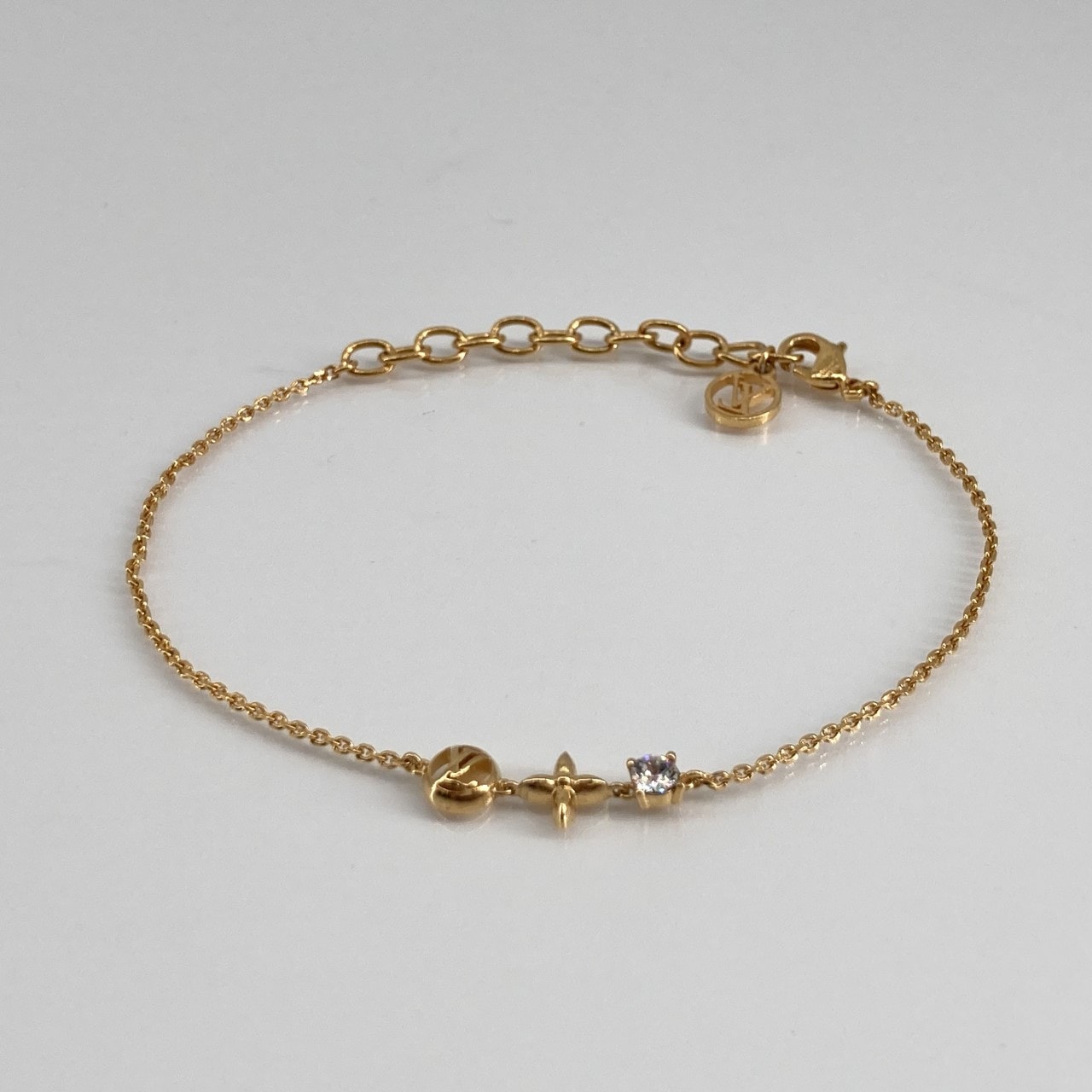 LOUIS VUITTON(ルイ・ヴィトン) プティ ルイ モノグラムフラワーモチーフ ストラス M00374 ブレスレット 2.39g ゴールド