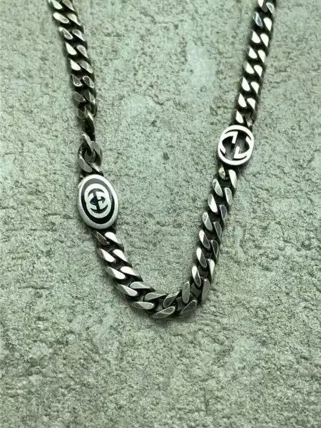 GUCCI Thin Interlocking G Necklace