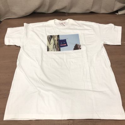 Supreme Banner Tee "White"