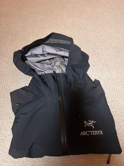 ARC'TERYX Beta LT Jacket "Black"