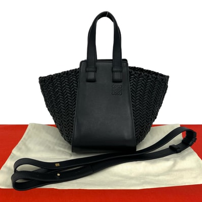 LOEWE ロエベ ハンモック コンパクト アナグラム ロゴ レザー ショルダーバッグ ネイビー
73769