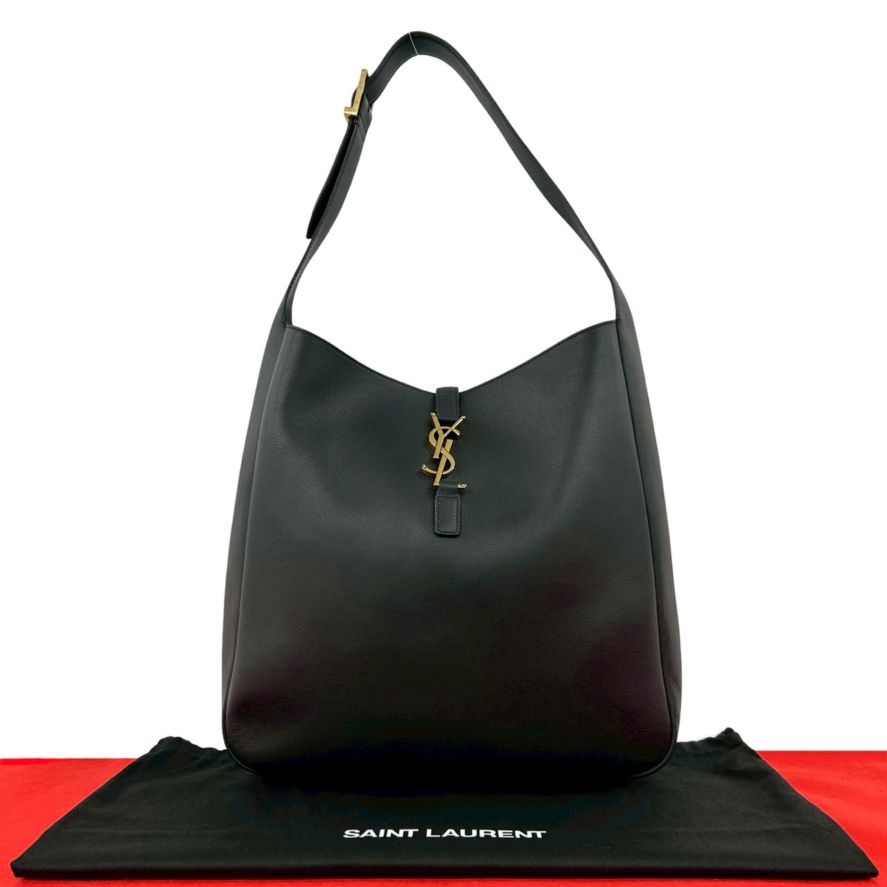 YVES SAINT LAURENT イヴ・サンローラン LE5A7 ソフト スモール YSL ロゴ 金具 レザー ショルダーバッグ ブラック
29784