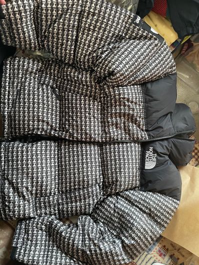 Supreme x The North Face Studded Nuptse Jacket "Black"