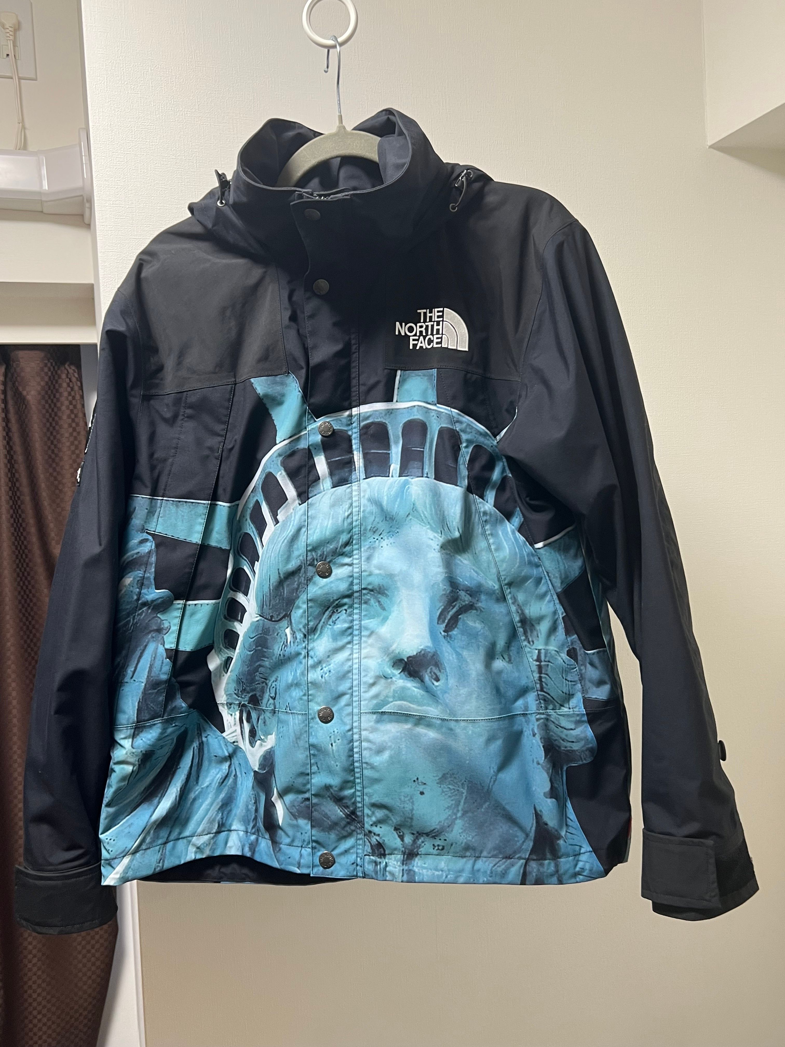Supreme x The North Face Statue of Liberty Mountain Jacket "Black"