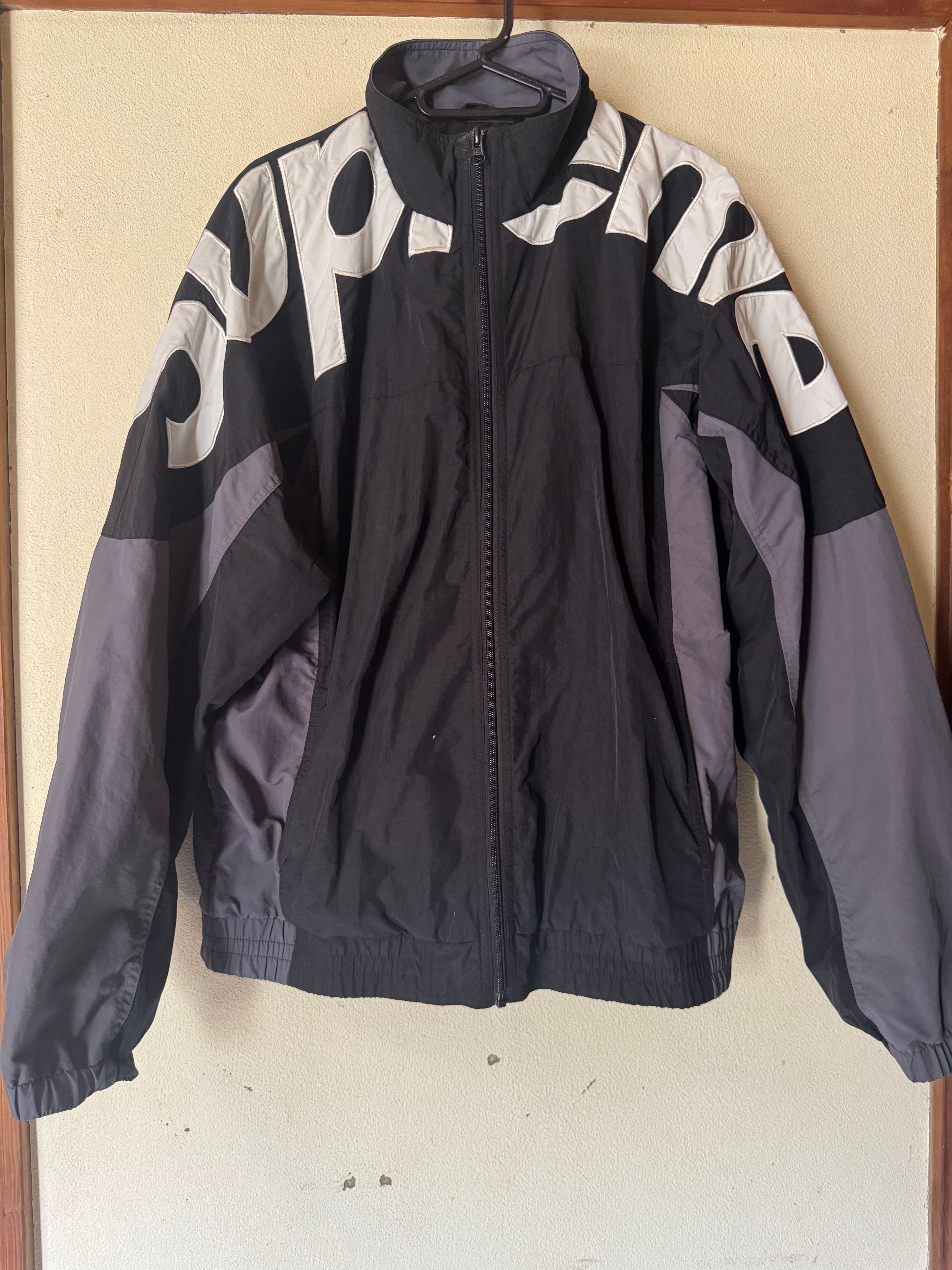 Supreme Shoulder Logo Track Jacket "Black"