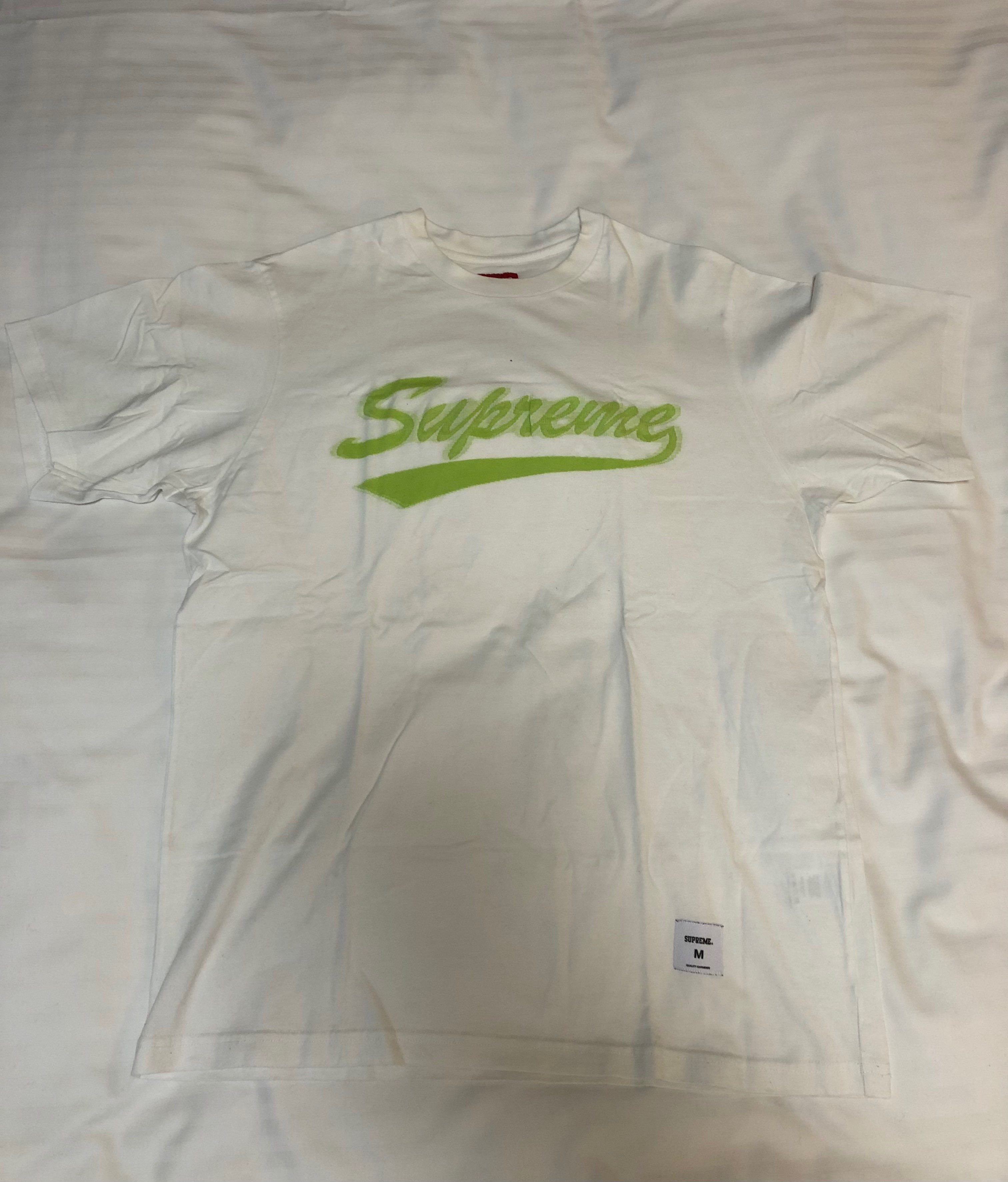 Supreme Tシャツ