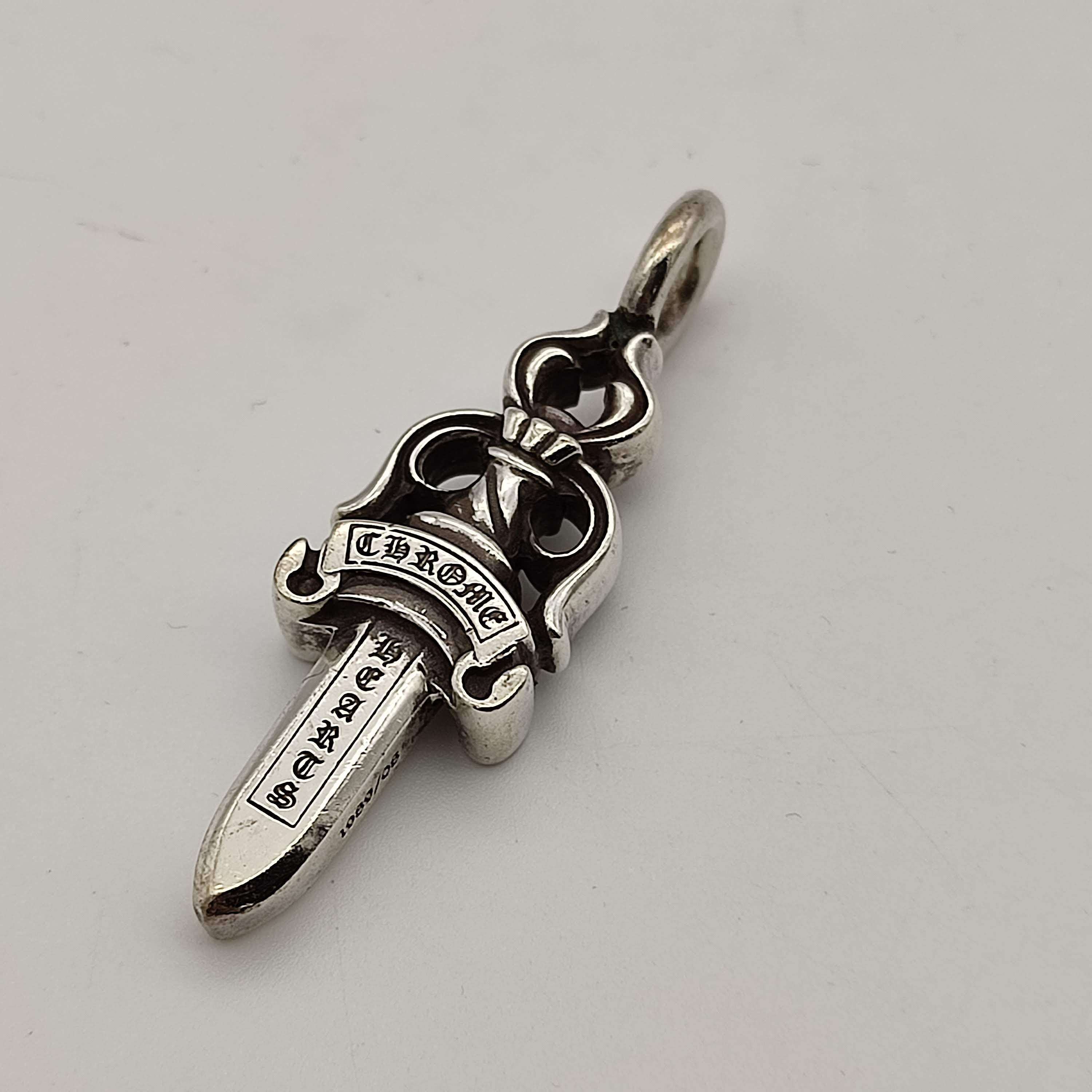 Chrome Hearts Double Dogger Pendant "Silver"