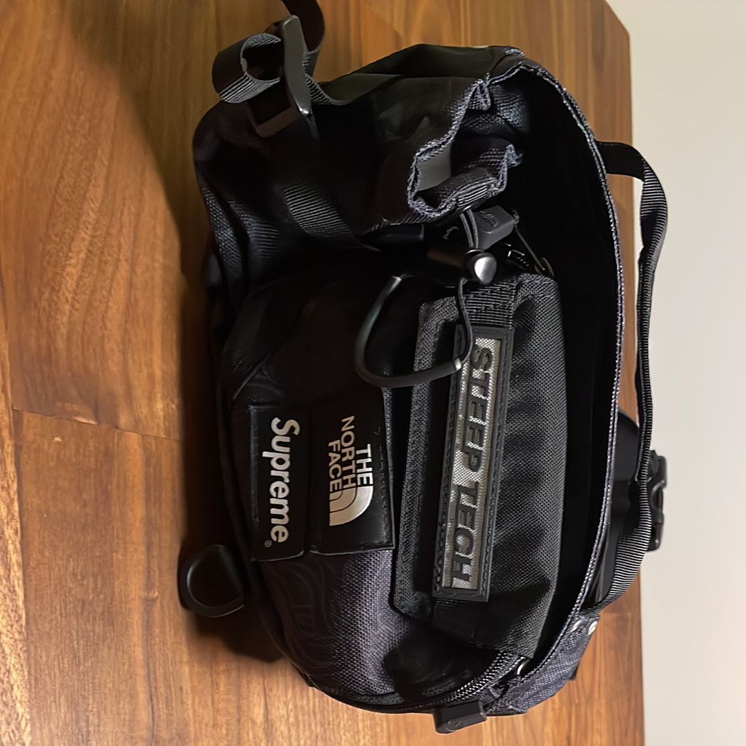 Supreme x The North Face Steep Tech Waist Bag 