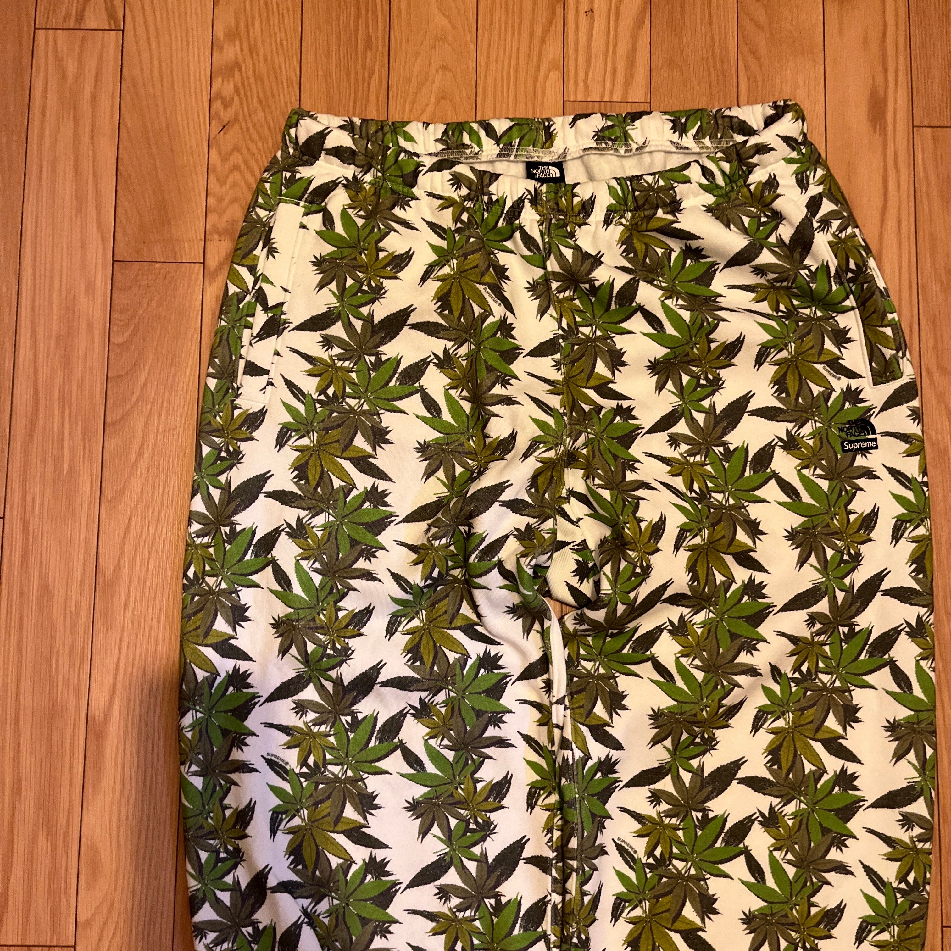 Supreme x The North Face Leaf Sweatpant "White"
