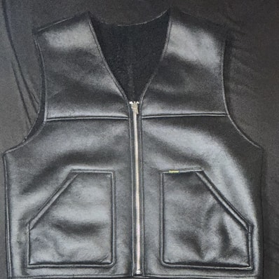 Supreme Reversible Faux Shearling Work Vest "Black"