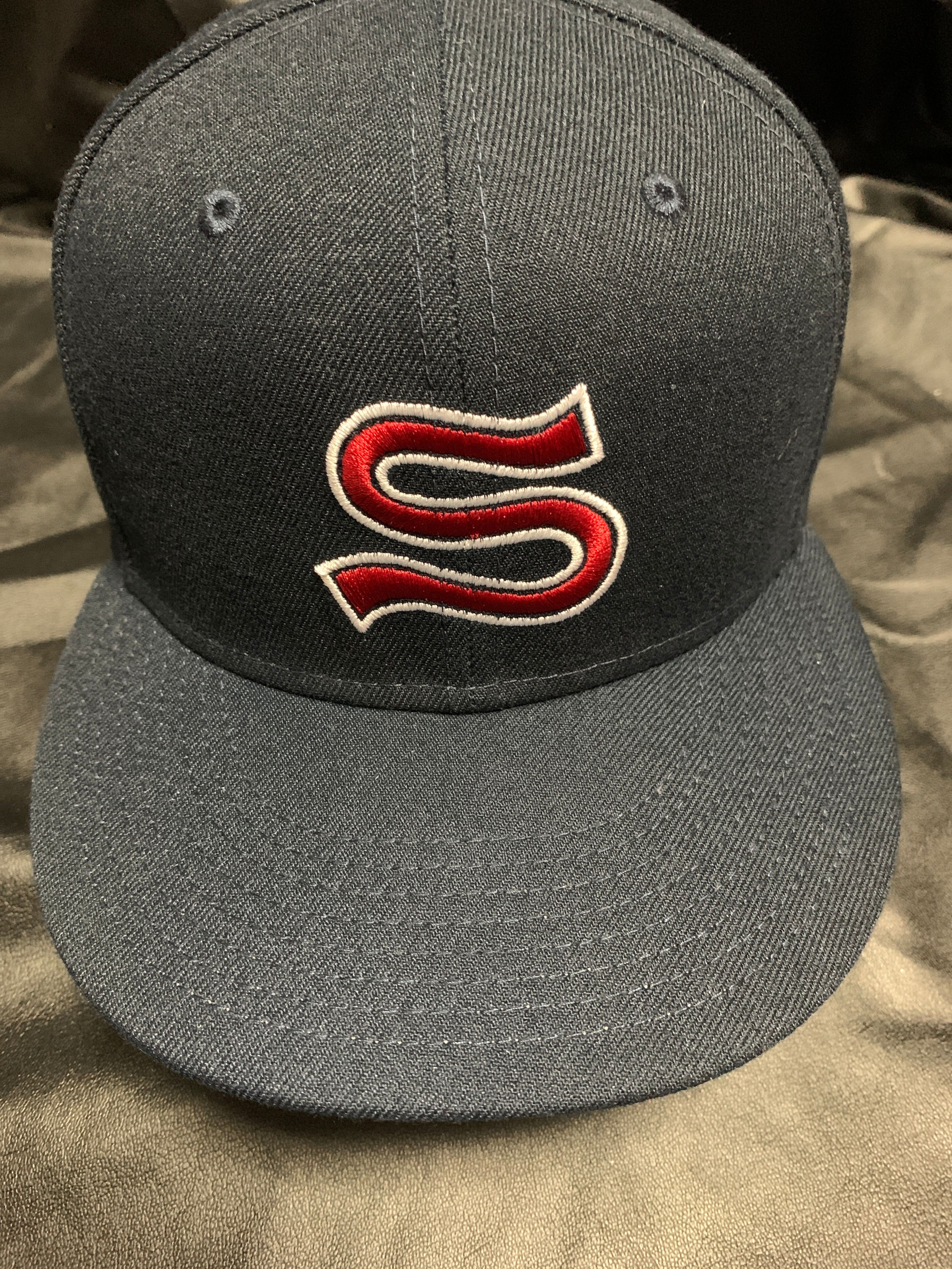 ステューシーXニューエラ