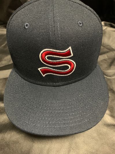 ステューシーXニューエラ