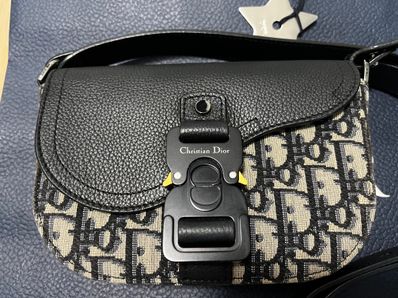 Dior DiorEssentials Saddle Pouch with Strap Dior Oblique Jacquard and Grained Calfskin "Beige/Black"