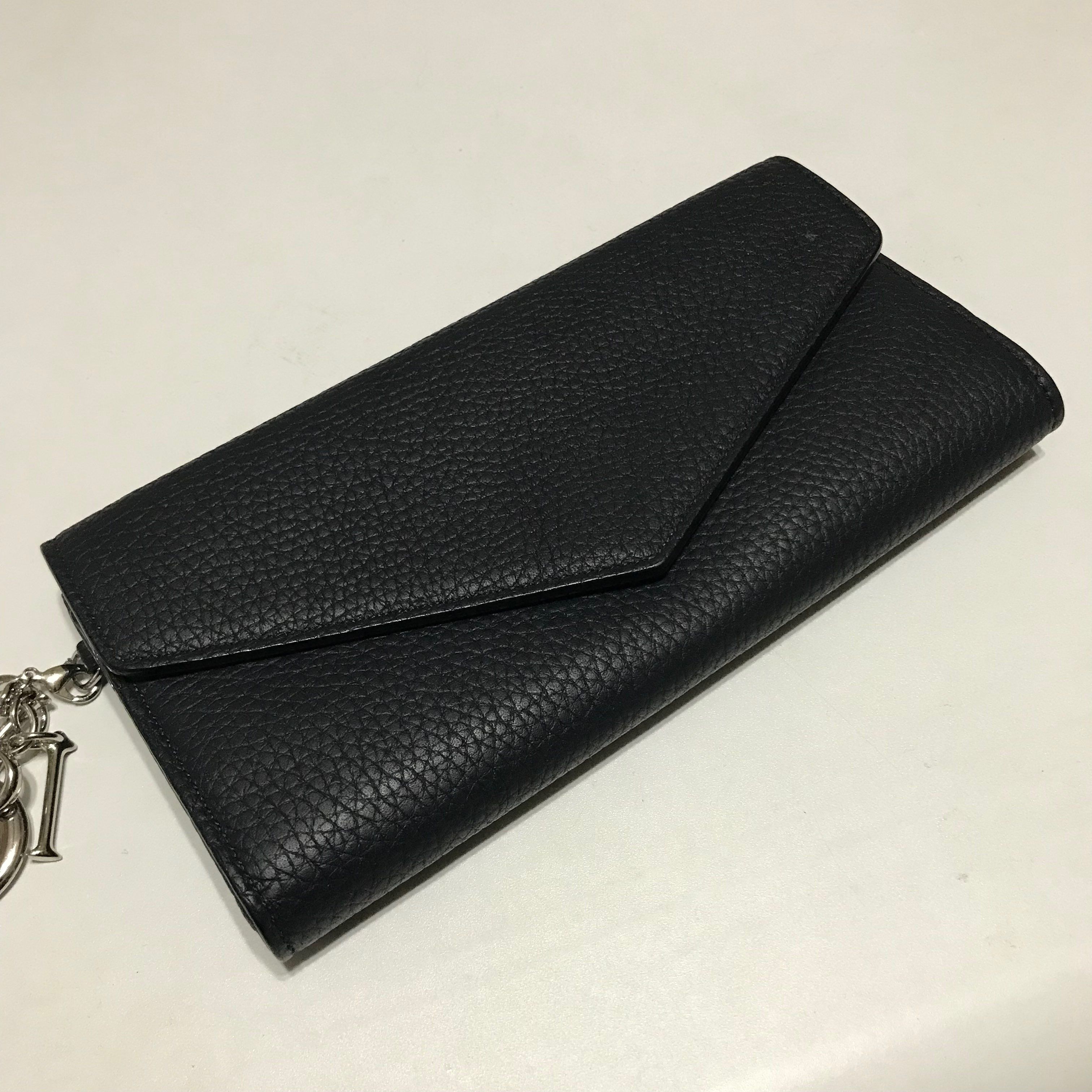 Dior 長財布 チャーム付き Christian Dior 