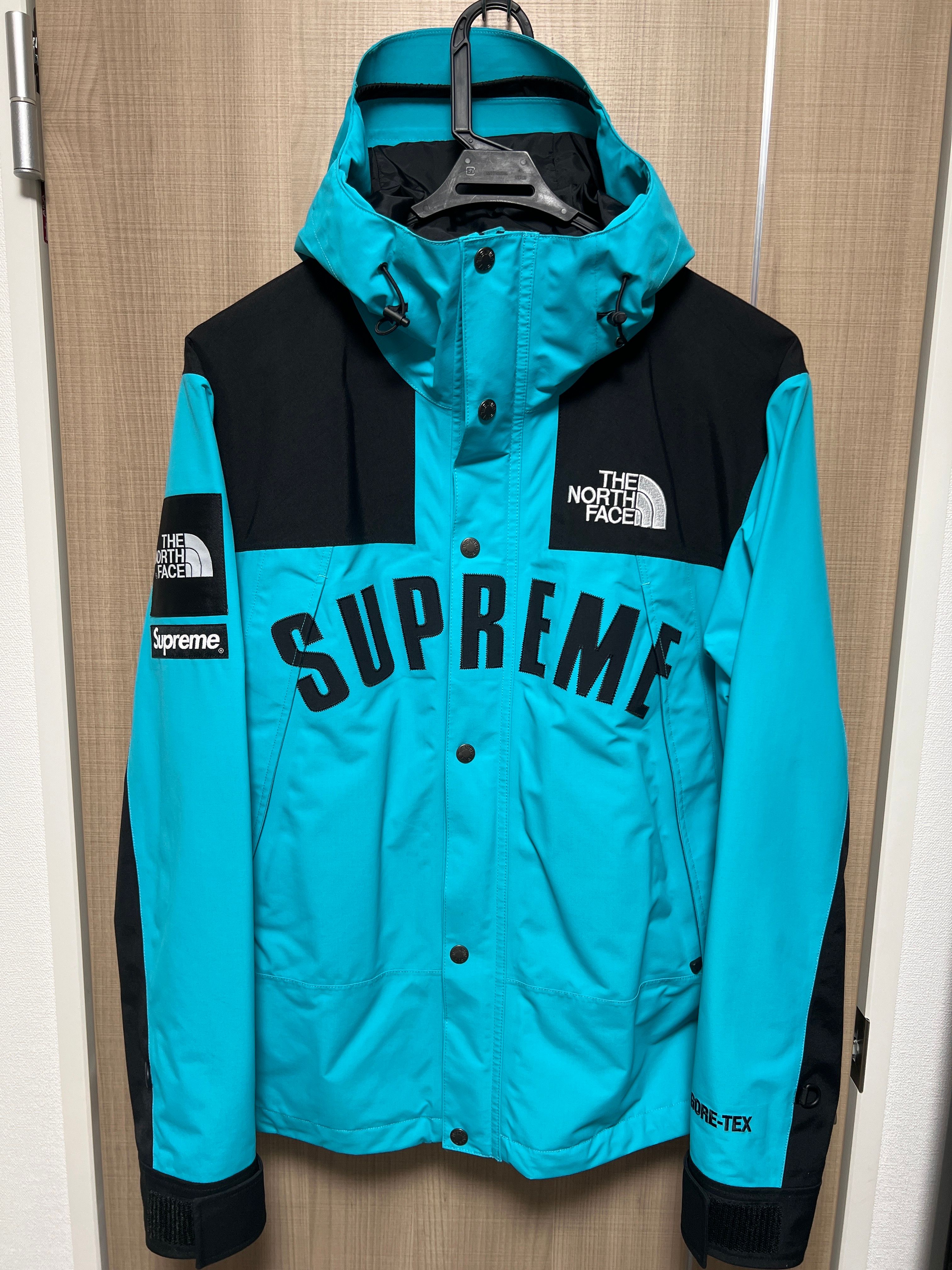 Supreme x The North Face Arc Logo Mountain Parka "Blue"