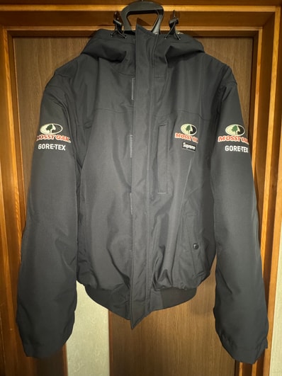 Supreme GORE-TEX Mossy Oak Jacket "Black"