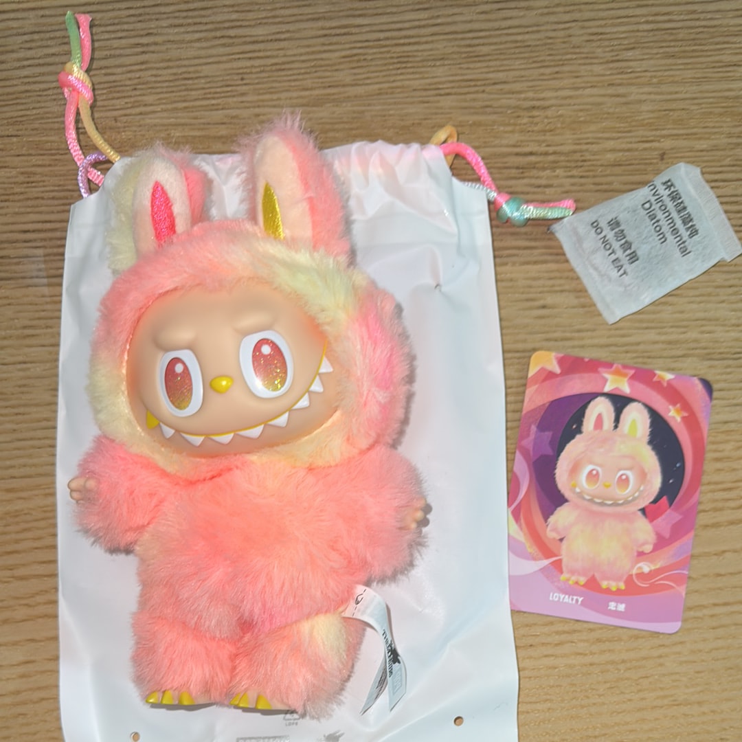 POP MART THE MONSTERS (LABUBU) Big into Energy Series Plush Pendant LOYALTY