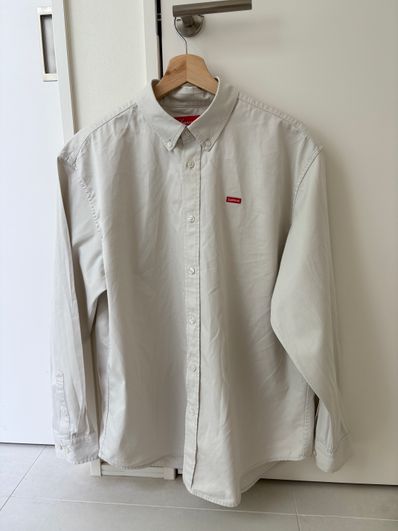Supreme Small Box Shirt "Natural" (22FW)