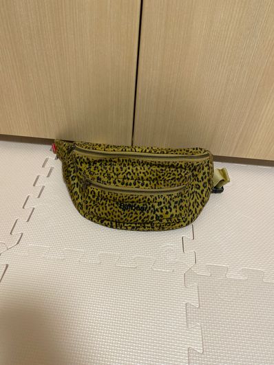 Supreme Barbour Waxed Cotton Waist Bag "Leopard"