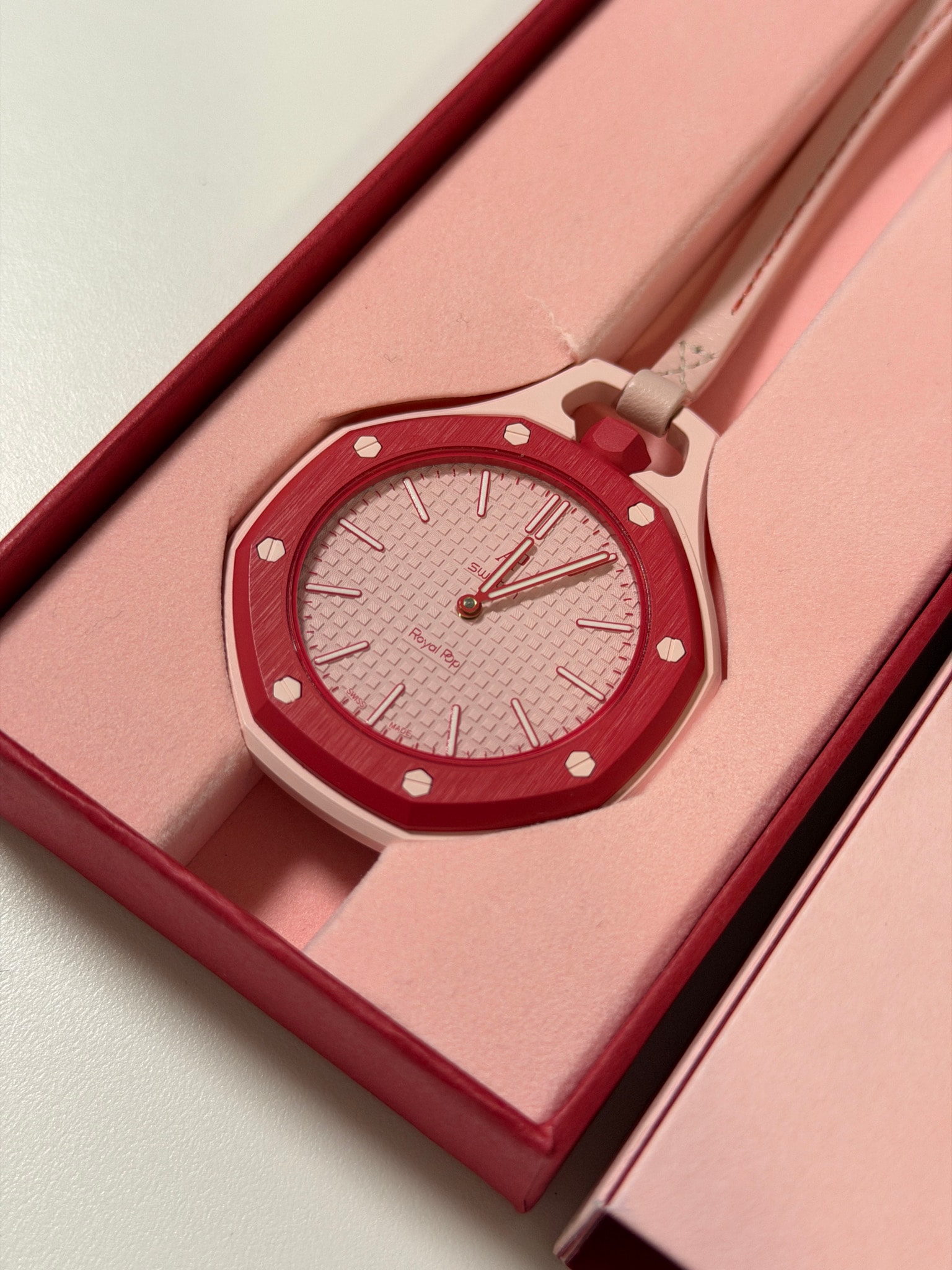 Swatch x Audemars Piguet Royal Pop Otto Rosso "Pink"