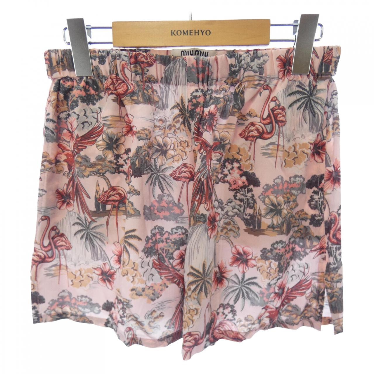 ミュウミュウ MIU MIU ショートパンツ