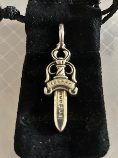Chrome Hearts Double Dogger Pendant "Silver"