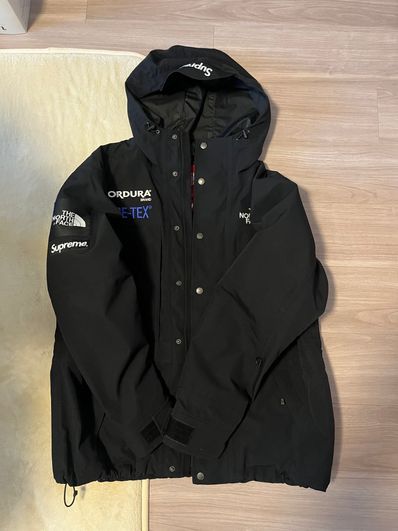 Supreme x The North Face Expedition Jacket "Black"