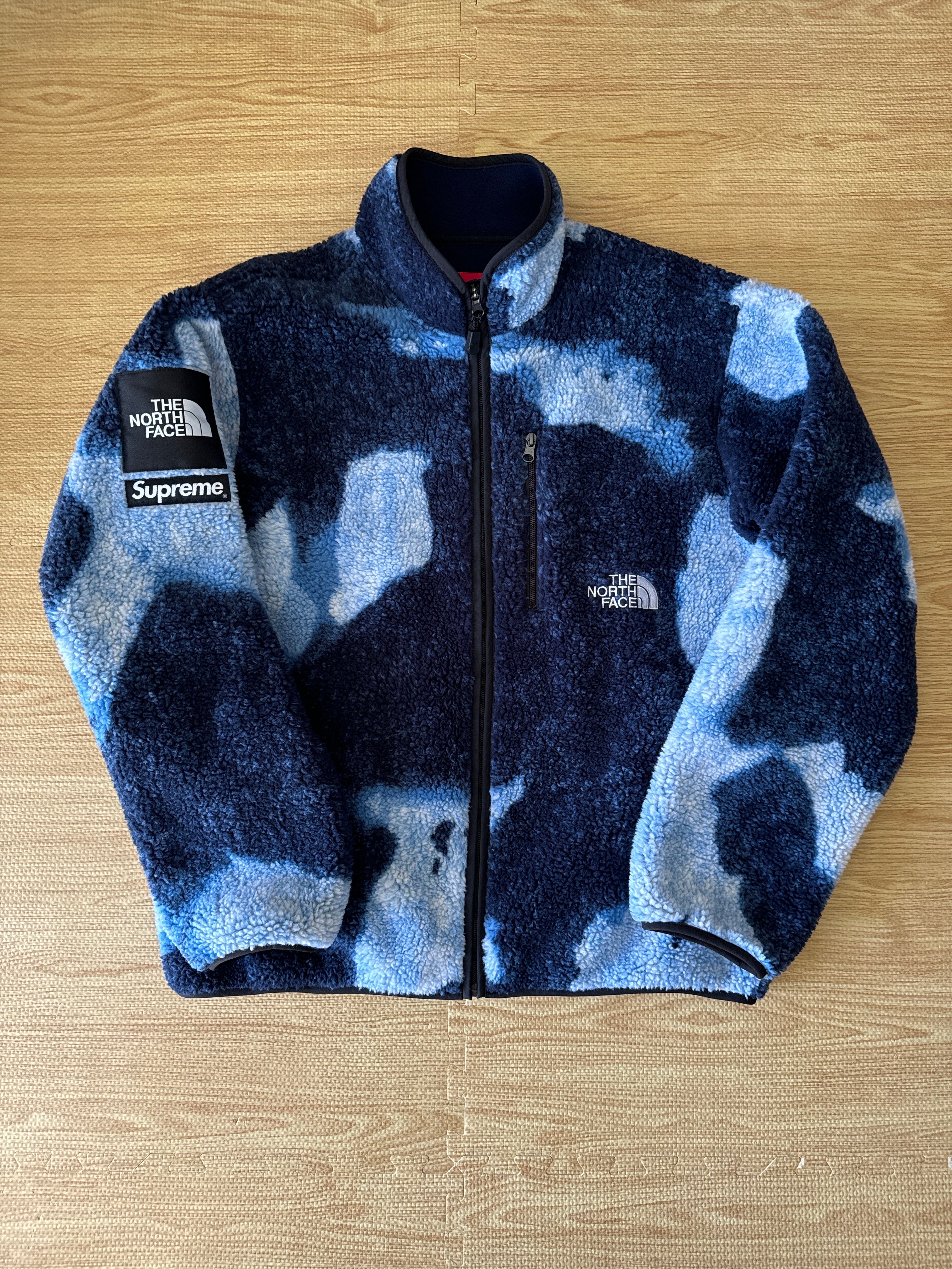 Supreme x The North Face Bleached Denim Print Fleece Jacket "Indigo"