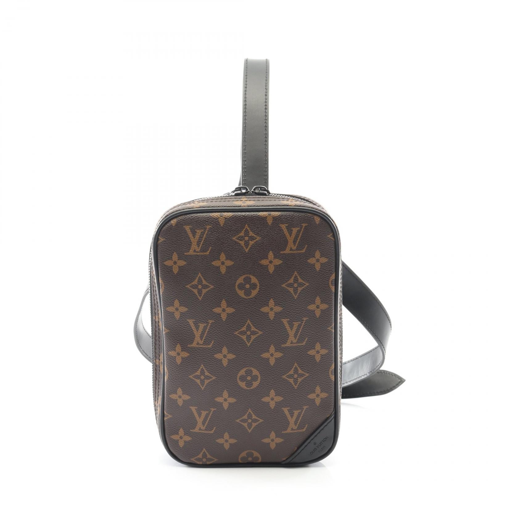 ルイ・ヴィトン LOUIS VUITTON ユティリティ サイドバッグ モノグラムソーラーレイ ウエストバッグ バッグ PVCコーティングキャンバス レザー モノグラム・マカサー メンズ ブラウン系 / ブラック系 M44477 【中古】