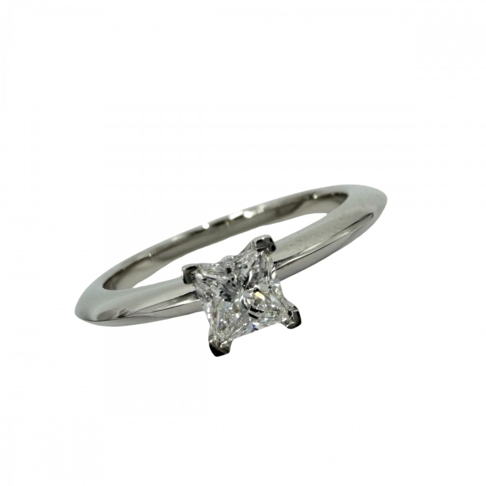 TIFFANY&Co. ティファニー 指輪 ソリティア リング ジュエリー アクセサリー エンゲージメント リング スクエアカット Pt950プラチナ    ダイヤモンド0.26ct 約6.5号 レディース 約3.4g 美品【中古品】