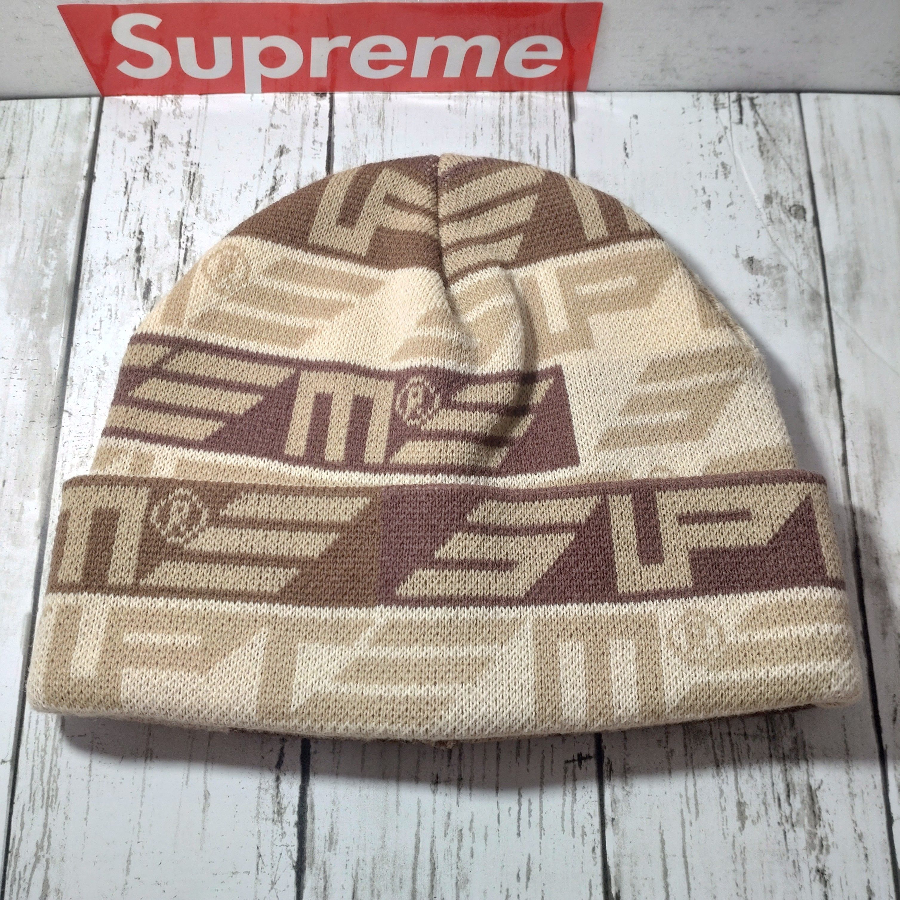 Supreme Geo Beanie "Tan"