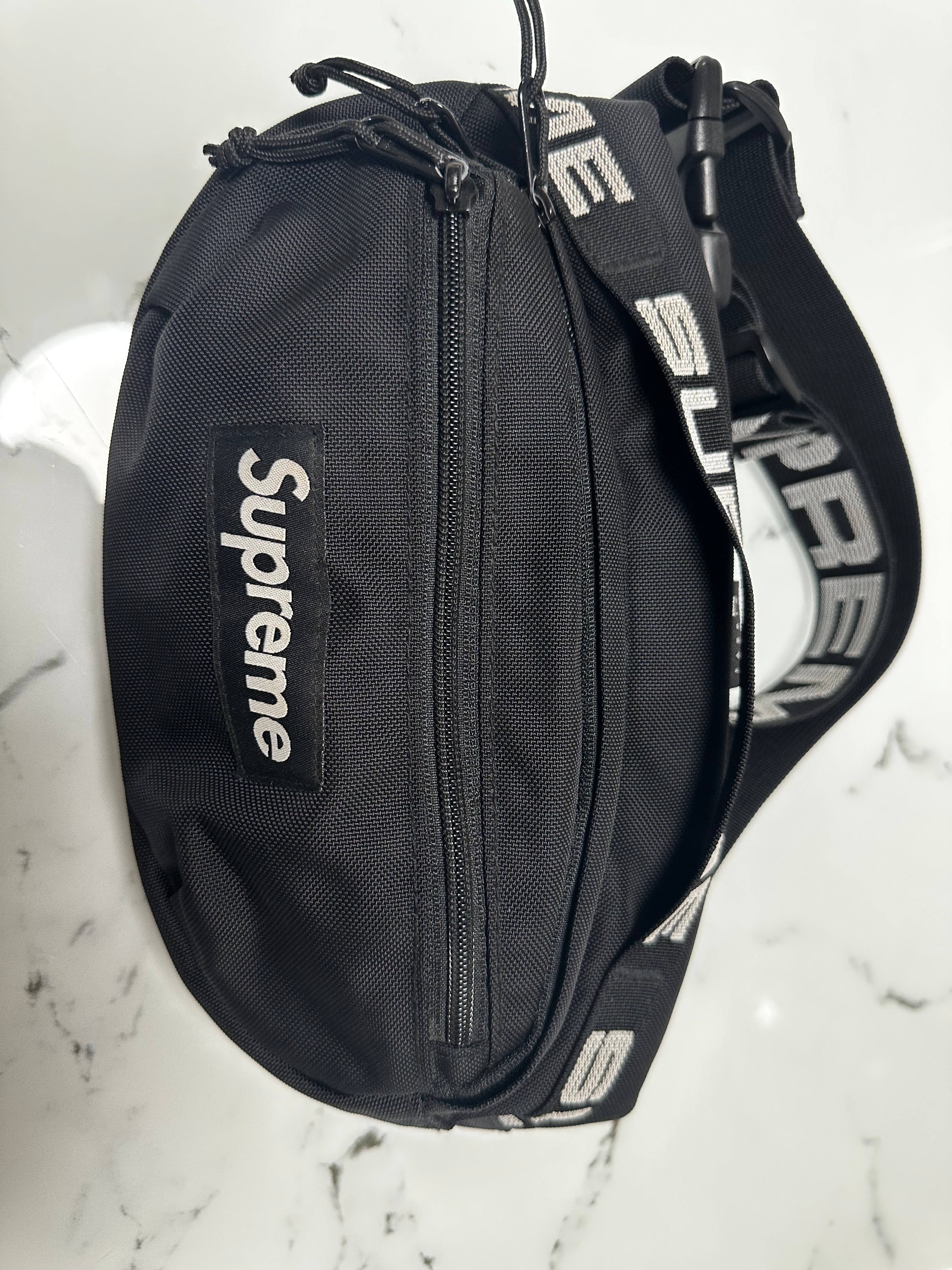 Supreme 18SS Waist Bag 