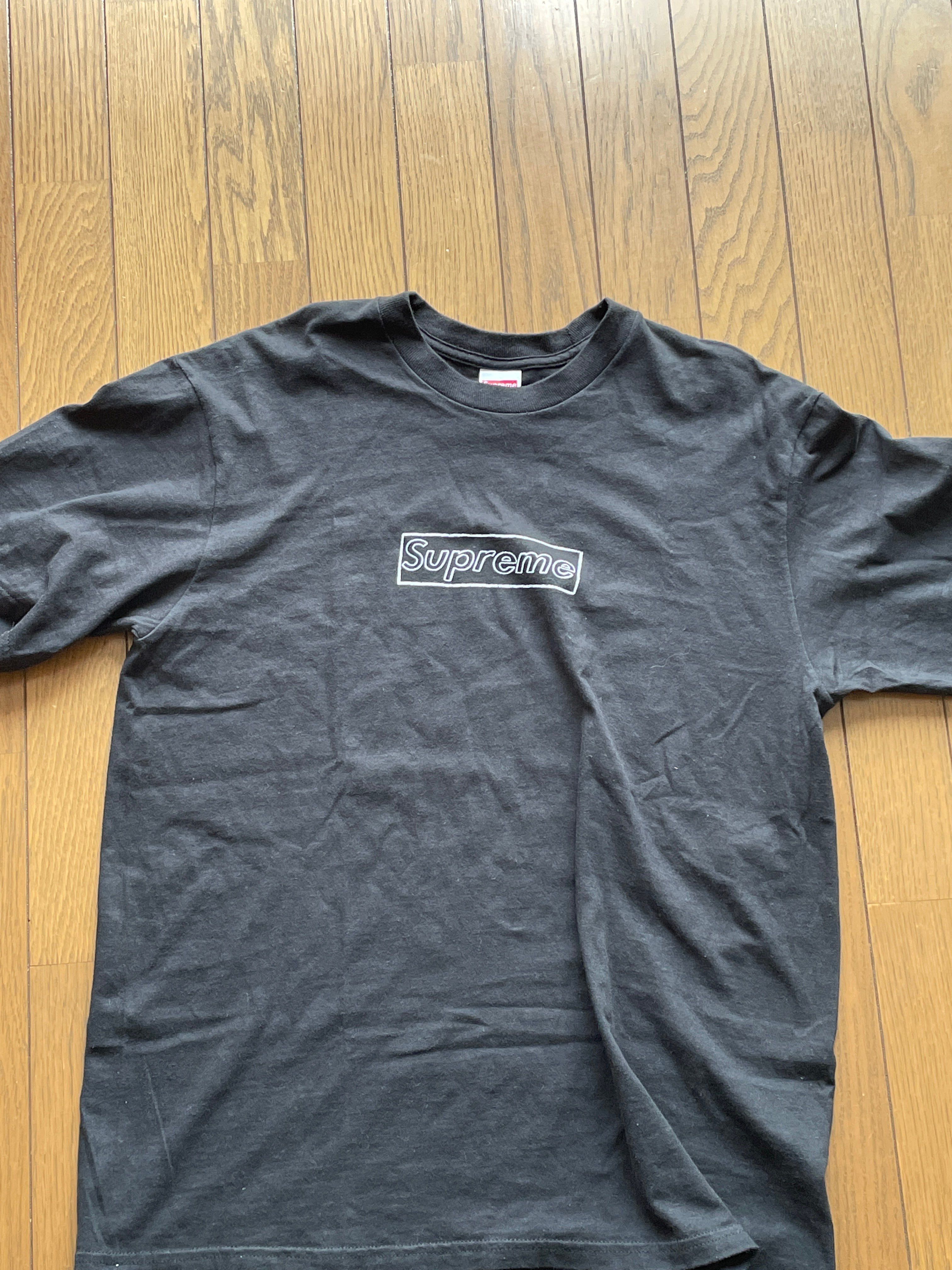 Supreme KAWS Chalk Logo Tee "Black"