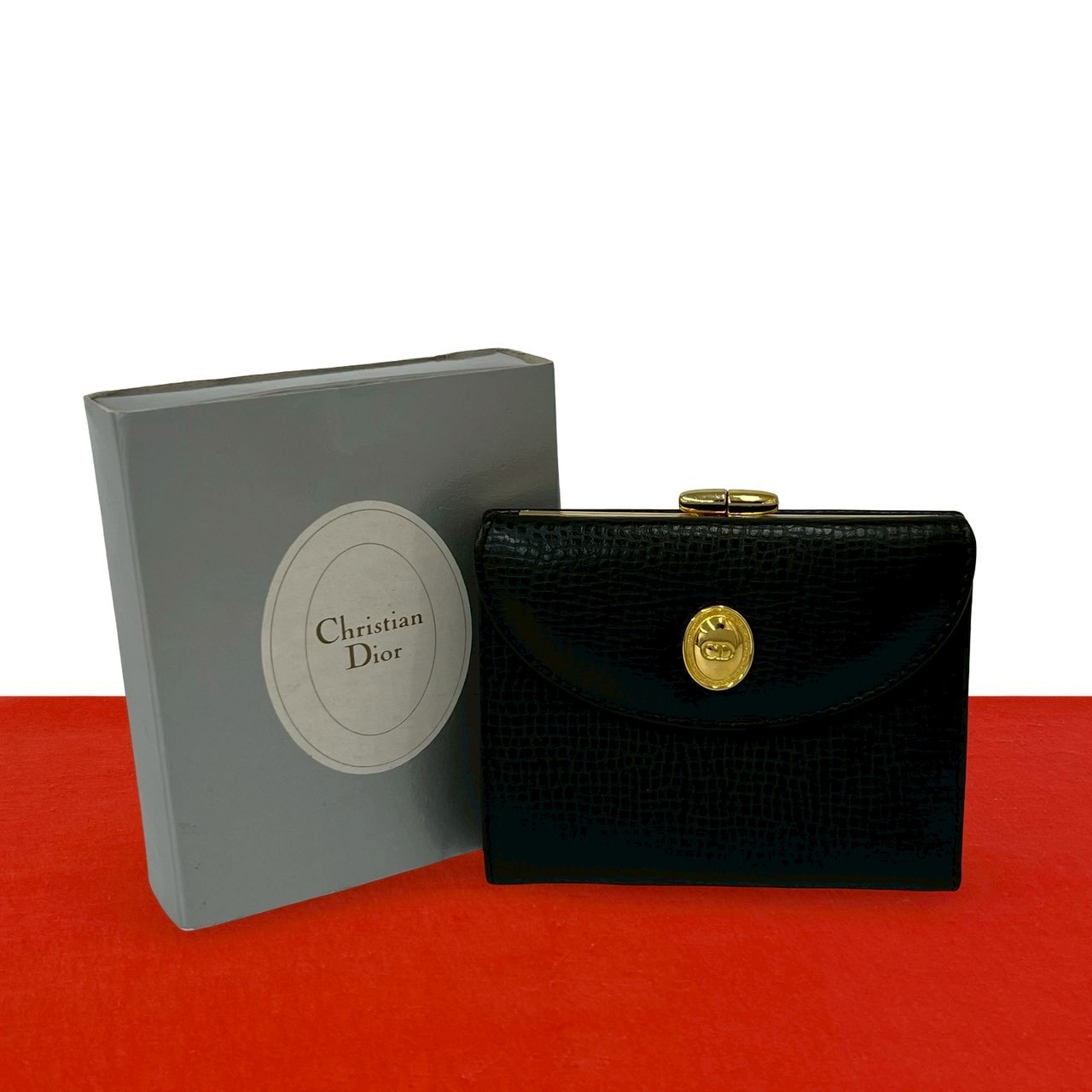 Christian Dior ディオール CD ロゴ 金具 レザー 三つ折り財布 ブラック
 37171