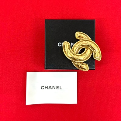 CHANEL シャネル ココマーク GP ブローチ ゴールド
3883b