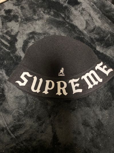 Supreme / Kangol® Bermuda Casual Hat "Black"