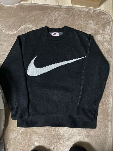 Supreme / Nike Swoosh Sweater "Black"