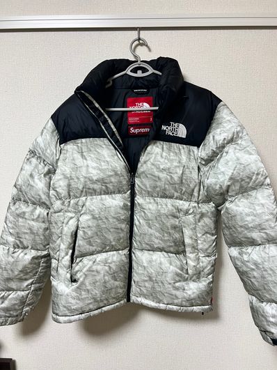 Supreme x The North Face Nuptse Jacket "White Paper Print"
