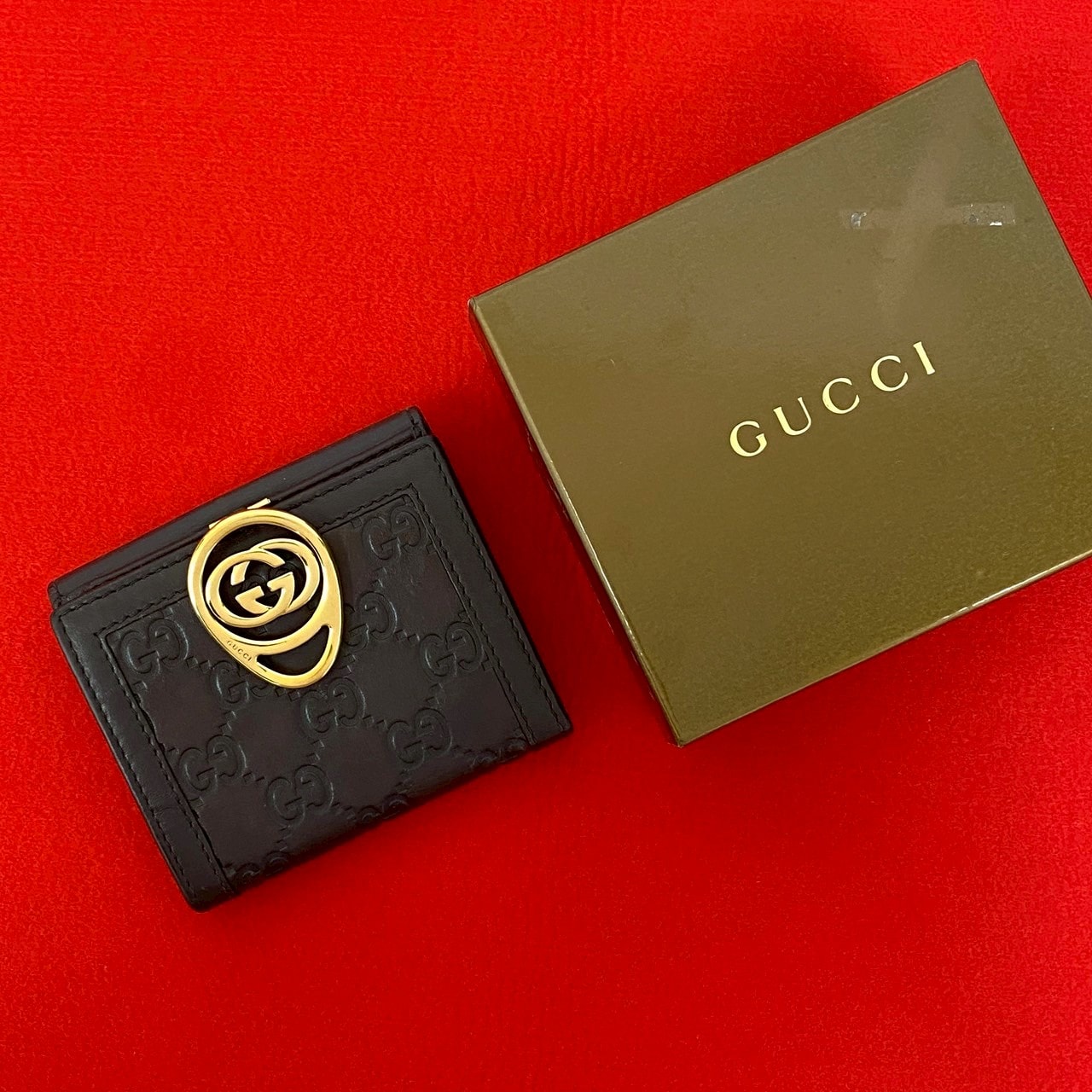 GUCCI グッチ シマ GG ロゴ 金具 レザー 二つ折り財布 ブラウン
 39663