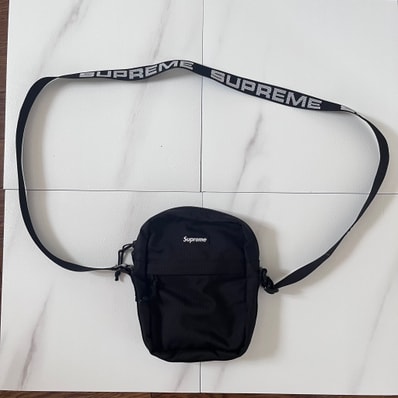 Supreme 18SS Shoulder Bag Supreme 18SS Shoulder Bag